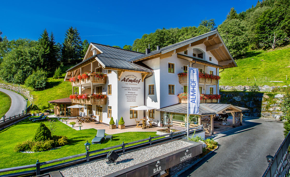 Bikeurlaub und Mountainbiken am Hochkönig. Das Mountainbike Aparthotel & Spa Almhof.